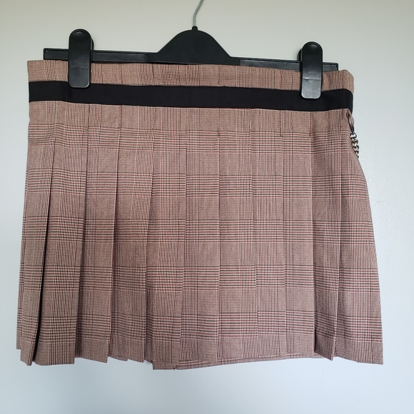 Zinc Plaid Brown Skirt With Chain and Button Skater Skirt Circle Pleated Skirt - Picture 3 of 4